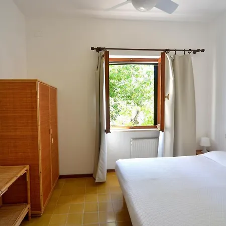 Barbatoja * Fetovaia